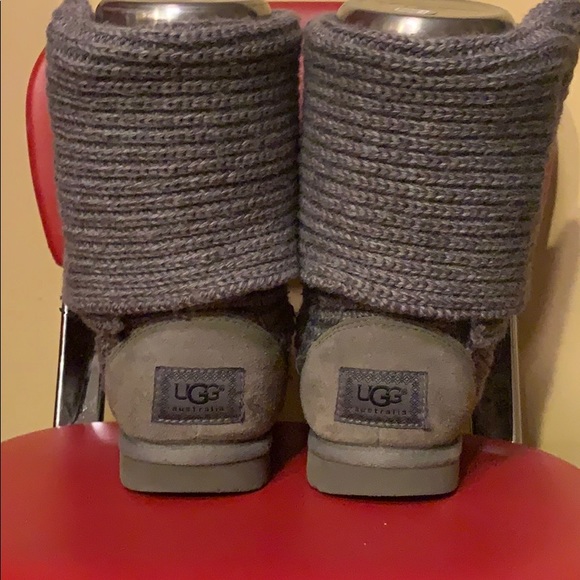 Gray UGG Women’s Classic Cardy Knit Boots - Picture 4 of 6